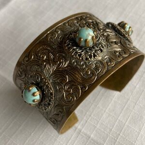Vintage cuff bracelet with turquoises